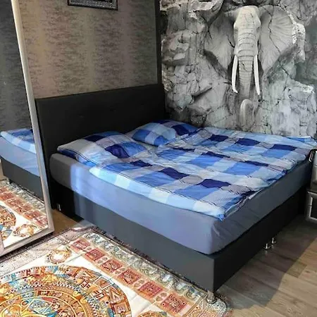 Xl Bett King Privates In Center Wolfsburg
